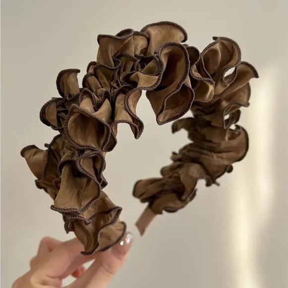 Whimsy_and_Lily Accessories - Brown Ruffled Headband